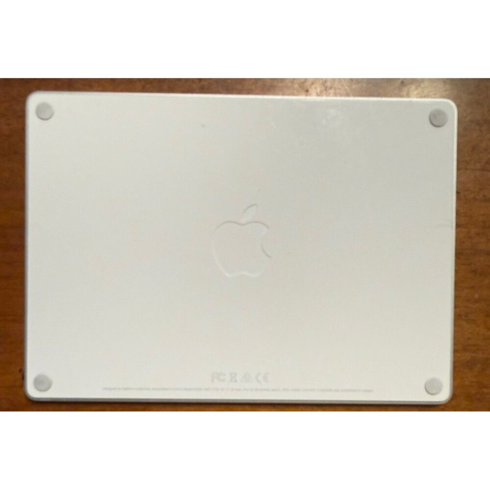 Apple Magic Trackpad Preowned Pad Only White
